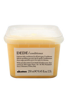 U-Con-dede-replenishing-leave-in-mist-conditioner-by-davines 8.45 oz 