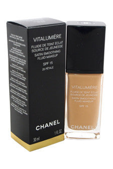 W-Fou-vitalumiere-moisture-rich-radiance-sunscreen-fluid-makeup-spf-15---#-25-petale-by-chanel 1 oz 